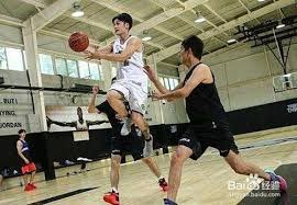 瑞奇·韩德森达成生涯第 939 次盗垒，超越娄·布罗克正式登顶历史盗垒王